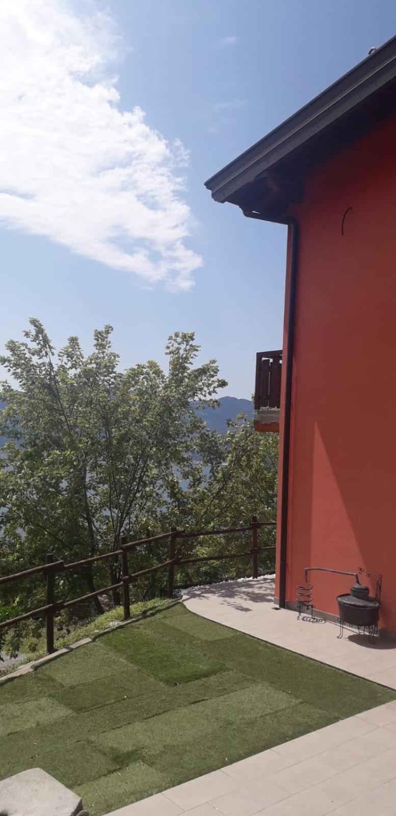 Agriturismo Cascina Lert Marone Exterior photo
